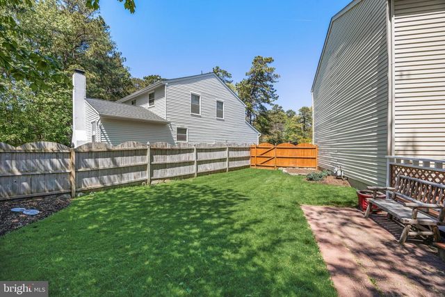 8 ADAMS CT, Marlton, NJ 08053