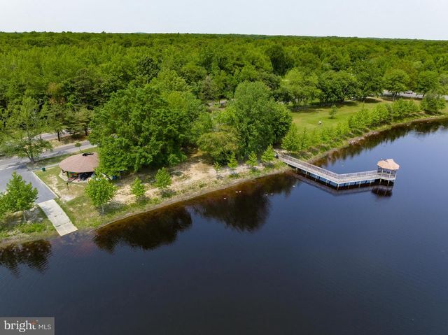 8 ADAMS CT, Marlton, NJ 08053