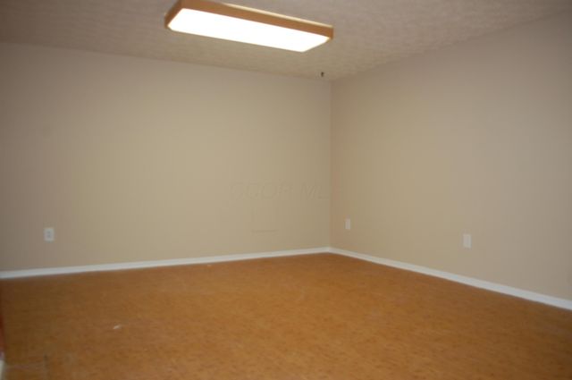 8195 Baltimore Avenue, Columbus, OH 43081