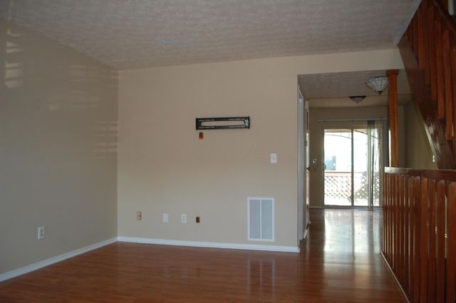 8195 Baltimore Avenue, Columbus, OH 43081