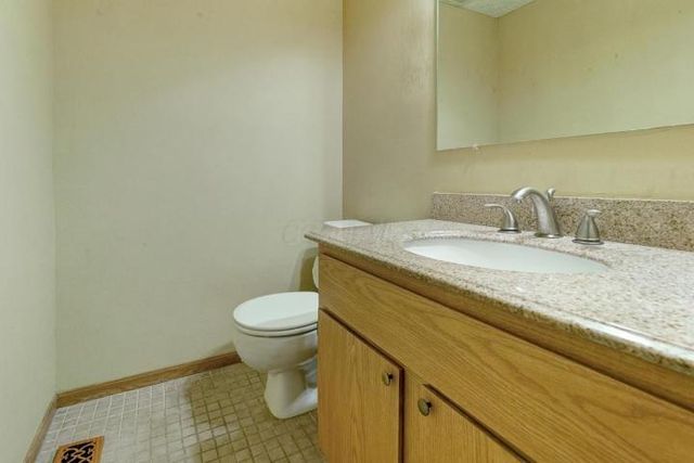 8195 Baltimore Avenue, Columbus, OH 43081