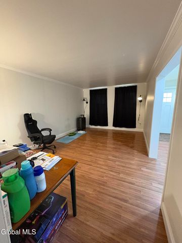 1020 Pearl Street, Schenectady, NY 12303