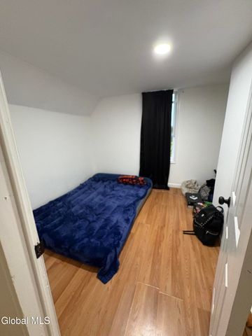 1020 Pearl Street, Schenectady, NY 12303