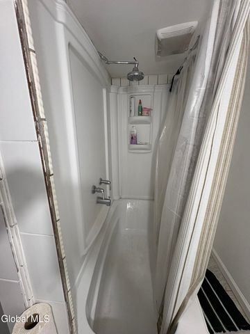 1020 Pearl Street, Schenectady, NY 12303