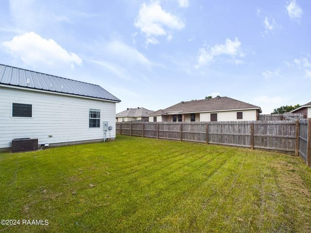 203 Stoneburg Drive, Duson, LA 70529