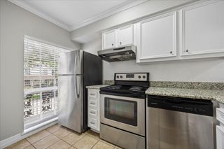 201 Emerson Street 10, Houston, TX 77006