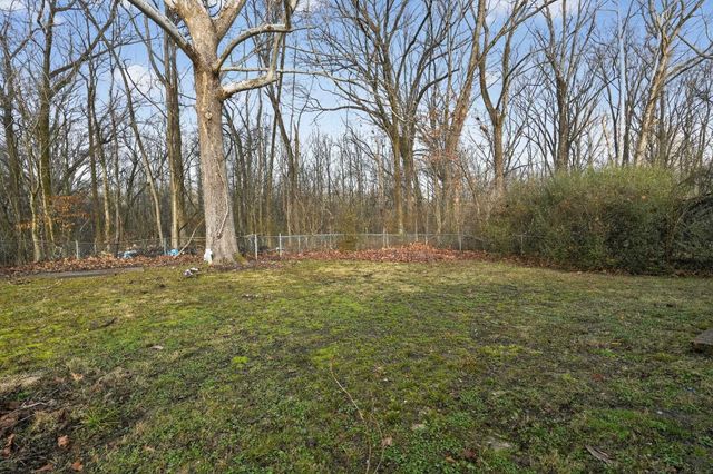 3877 BLACK FORREST DR, Memphis, TN 38128