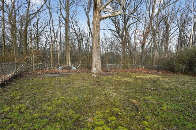 3877 BLACK FORREST DR, Memphis, TN 38128