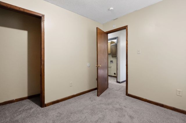 3877 BLACK FORREST DR, Memphis, TN 38128