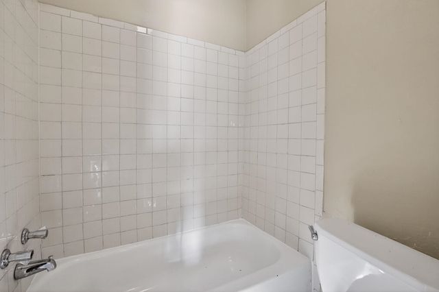 3877 BLACK FORREST DR, Memphis, TN 38128