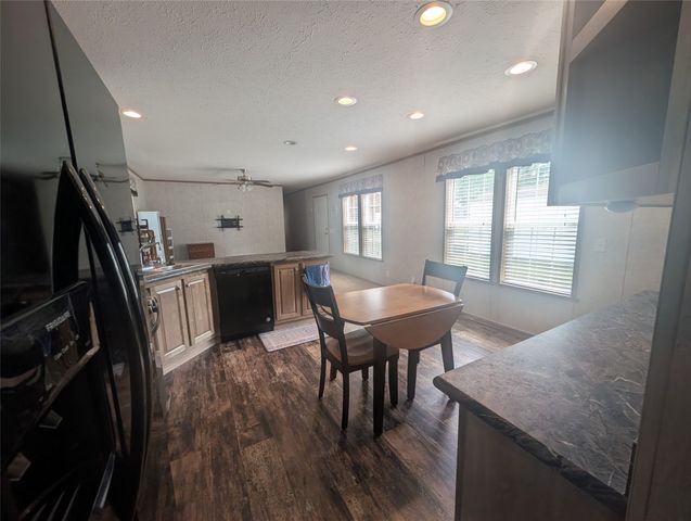 8224 CLOVERIDGE Drive, Erie, PA 16509