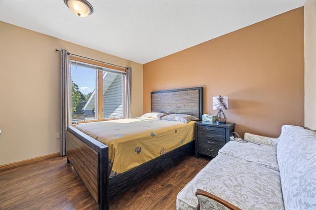 3138 25th Avenue S, Fargo, ND 58103