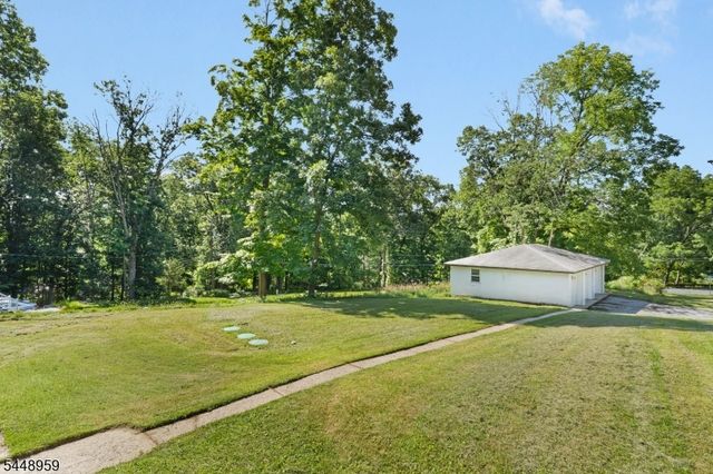 185 W Mountain Rd, Sparta Twp., NJ 07871