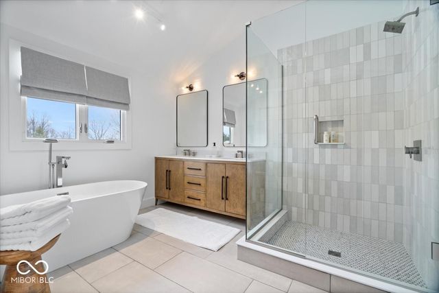 1521 N 400 W, Greenfield, IN 46140