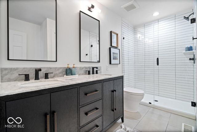 1521 N 400 W, Greenfield, IN 46140