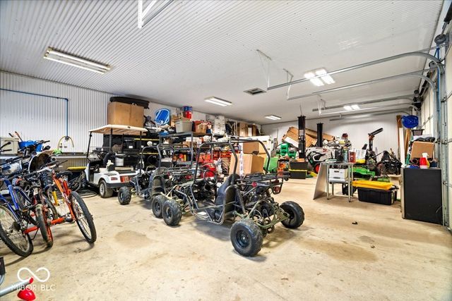 1521 N 400 W, Greenfield, IN 46140