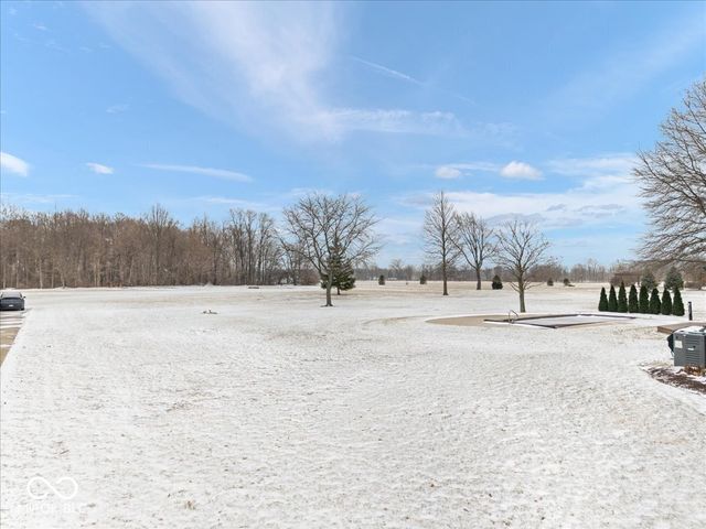 1521 N 400 W, Greenfield, IN 46140