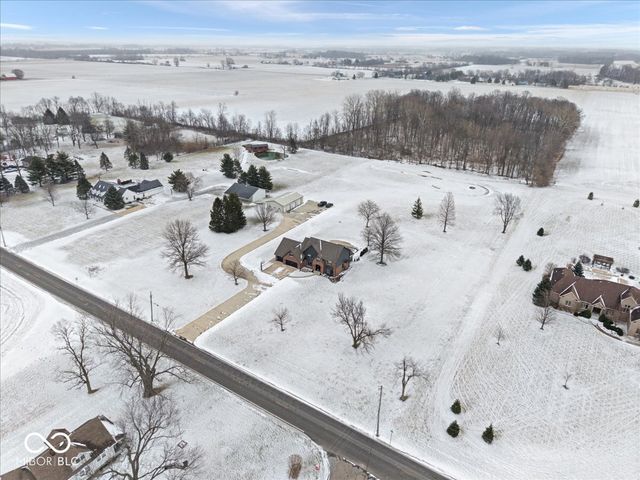 1521 N 400 W, Greenfield, IN 46140