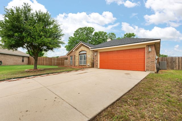 600 W Sheila Circle, Joshua, TX 76058