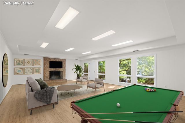 231 Kings Way, Clemson, SC 29631