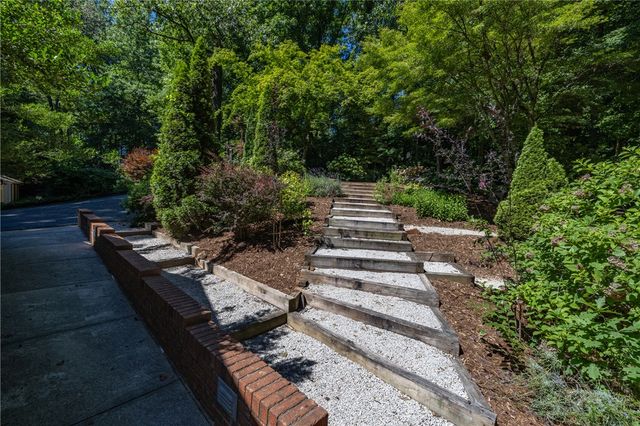 231 Kings Way, Clemson, SC 29631