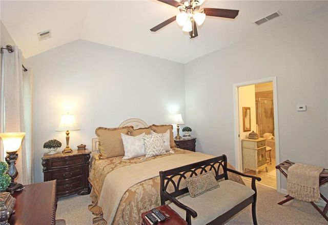 1503 Waters Edge Trail 448, Roswell, GA 30075