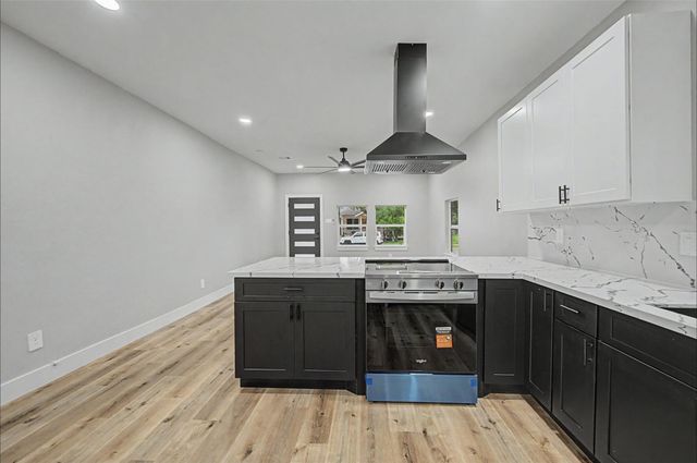 2338 Lidstone Street, Houston, TX 77023