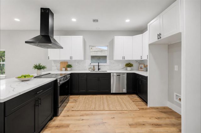 2338 Lidstone Street, Houston, TX 77023