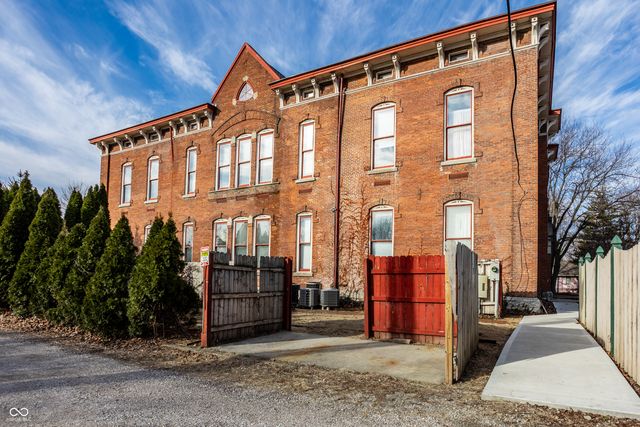 714 Buchanan Street 13, Indianapolis, IN 46203