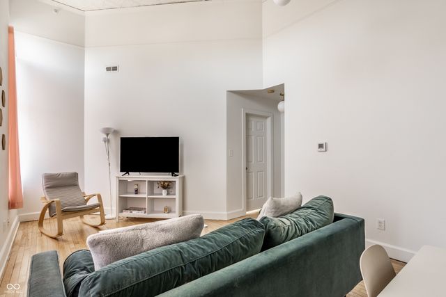 714 Buchanan Street 13, Indianapolis, IN 46203