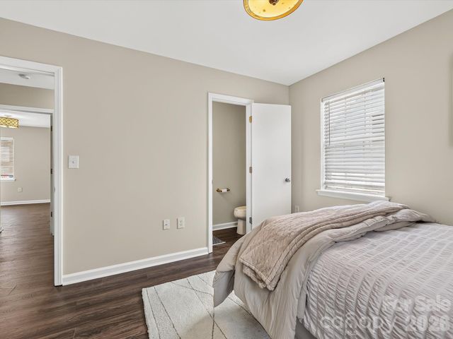 1521 Sumter Avenue, Charlotte, NC 28208