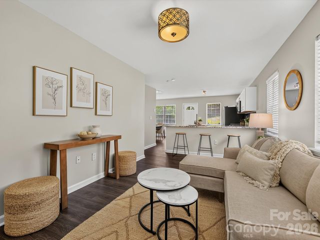 1521 Sumter Avenue, Charlotte, NC 28208