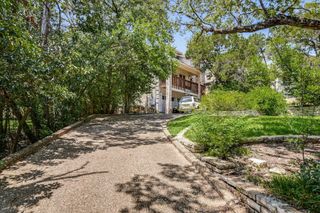 200 Ashworth DR, Austin, TX 78746