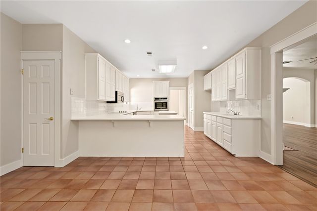 417 West Morgan Street, Franklin, TX 77856