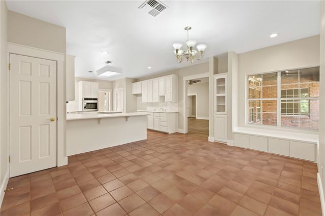 417 West Morgan Street, Franklin, TX 77856