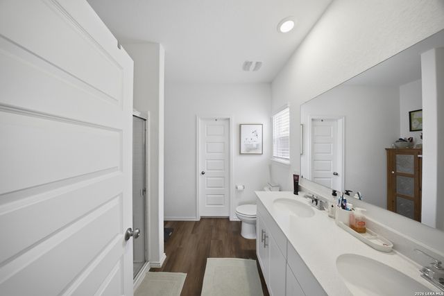 418 RUSTIC GRV, Boerne, TX 78006