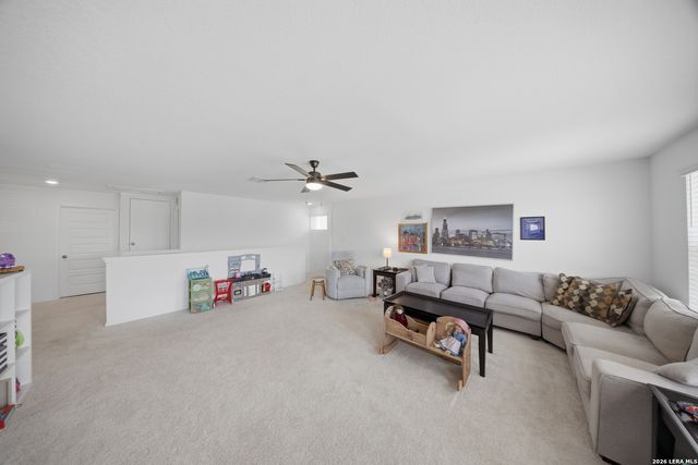 418 RUSTIC GRV, Boerne, TX 78006