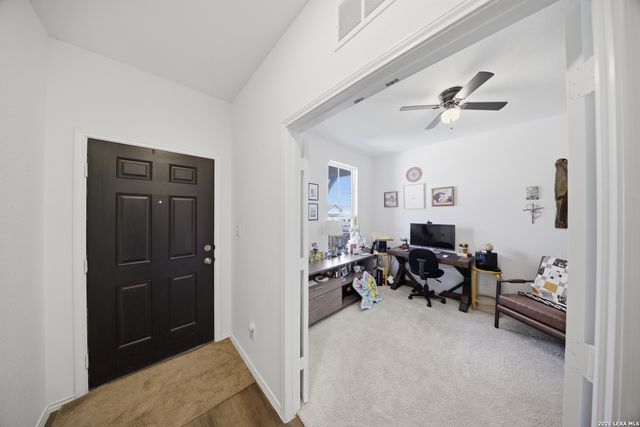 418 RUSTIC GRV, Boerne, TX 78006