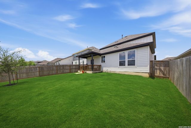 418 RUSTIC GRV, Boerne, TX 78006