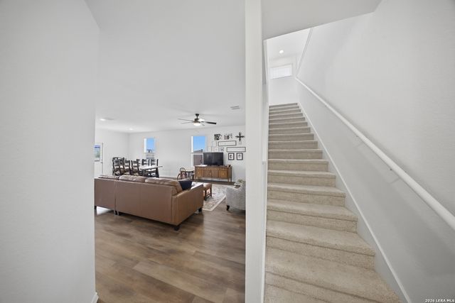 418 RUSTIC GRV, Boerne, TX 78006