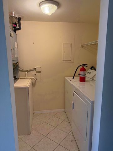 211 PINE HOV Circle A-2, Greenacres, FL 33463