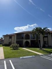 211 PINE HOV Circle A-2, Greenacres, FL 33463