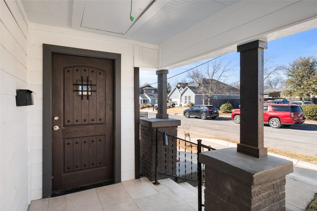 2724 E 12th Street, Fort Worth, TX 76111