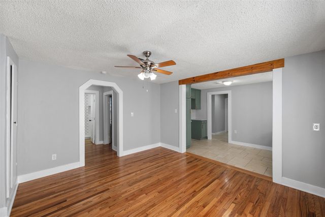 2724 E 12th Street, Fort Worth, TX 76111