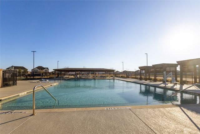 510 Clover Creek Drive, Mckinney, TX 75071