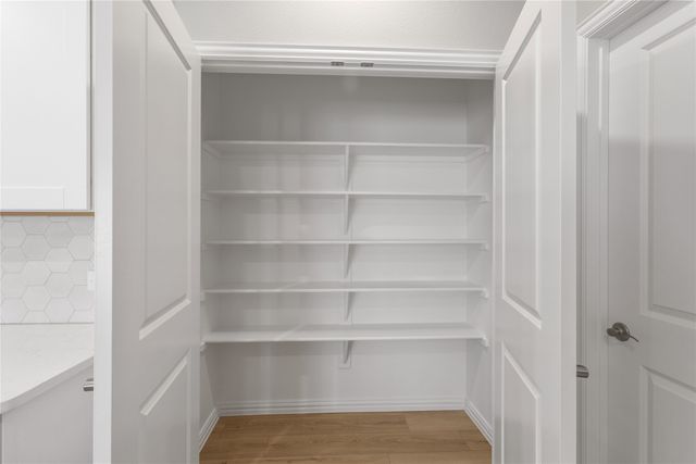 510 Clover Creek Drive, Mckinney, TX 75071