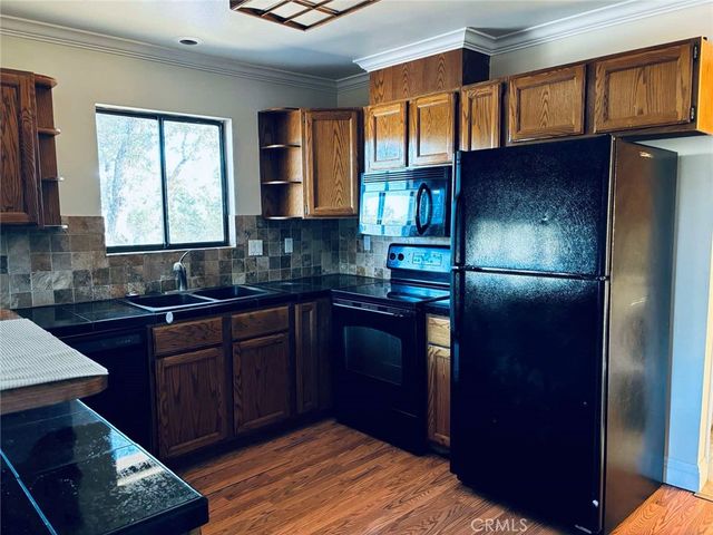 19511 Oak Haven Road, Lower Lake, CA 95457