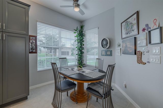 4905 SANDY GLEN WAY, Wimauma, FL 33598