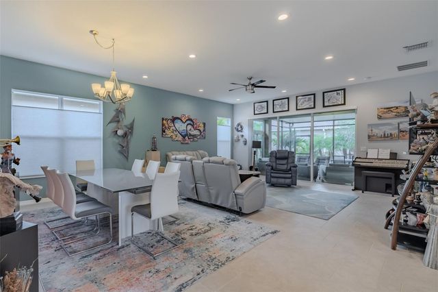 4905 SANDY GLEN WAY, Wimauma, FL 33598