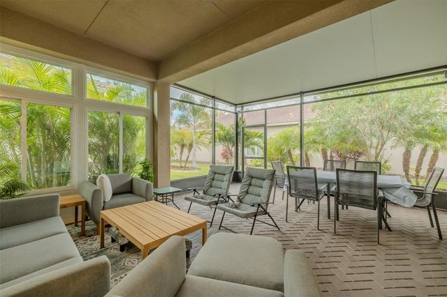 4905 SANDY GLEN WAY, Wimauma, FL 33598